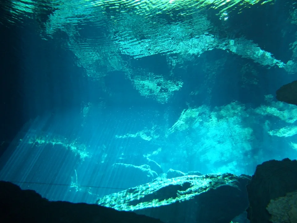 Cenote Kukulcan, Cancun, Mexico