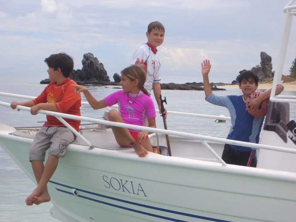 Kid's Boat: Diving in Fiji
