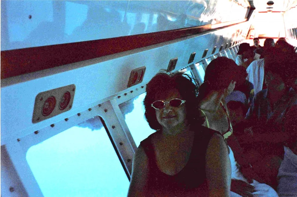My mom in the submarine, Australia