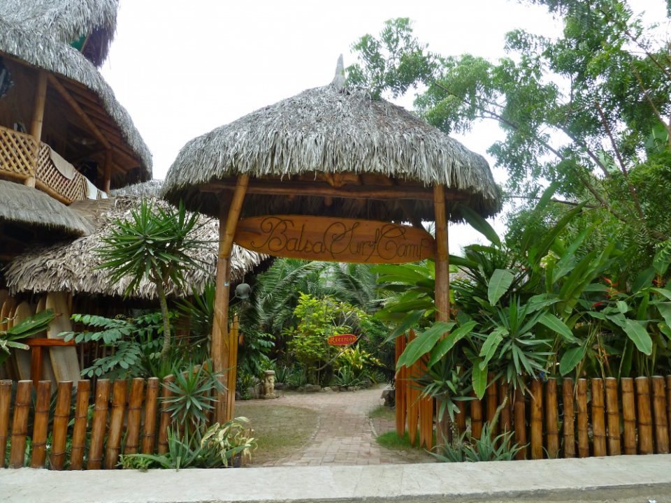 Balsa Surf Camp, Montañita, Ecuador