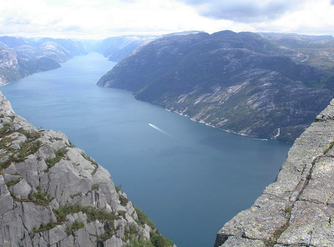 Preikestolen hike, Stavanger to Pulpit Rock, Preikestolen weather, #pulpitrock #Preikestolen #Stavanger #Norway