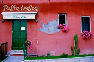 camogli italy, camogli, meteo camogli, camogli meteo, #Camolgi #Italy, How To Protect Your Home When Traveling