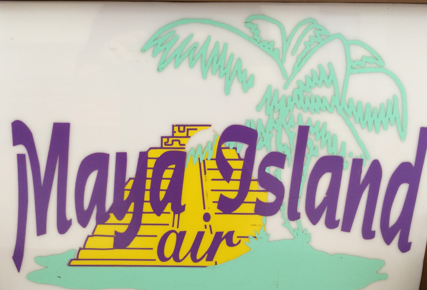 Maya Island Air