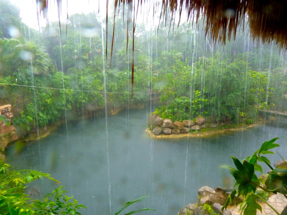 Xenotes Oasis Maya, Mexico