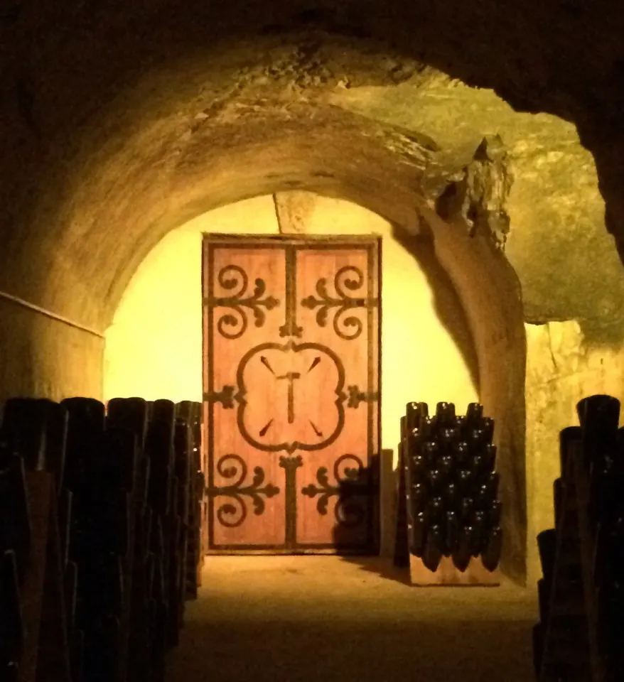 Explore the Champagne Houses in Reims: Veuve Clicquot