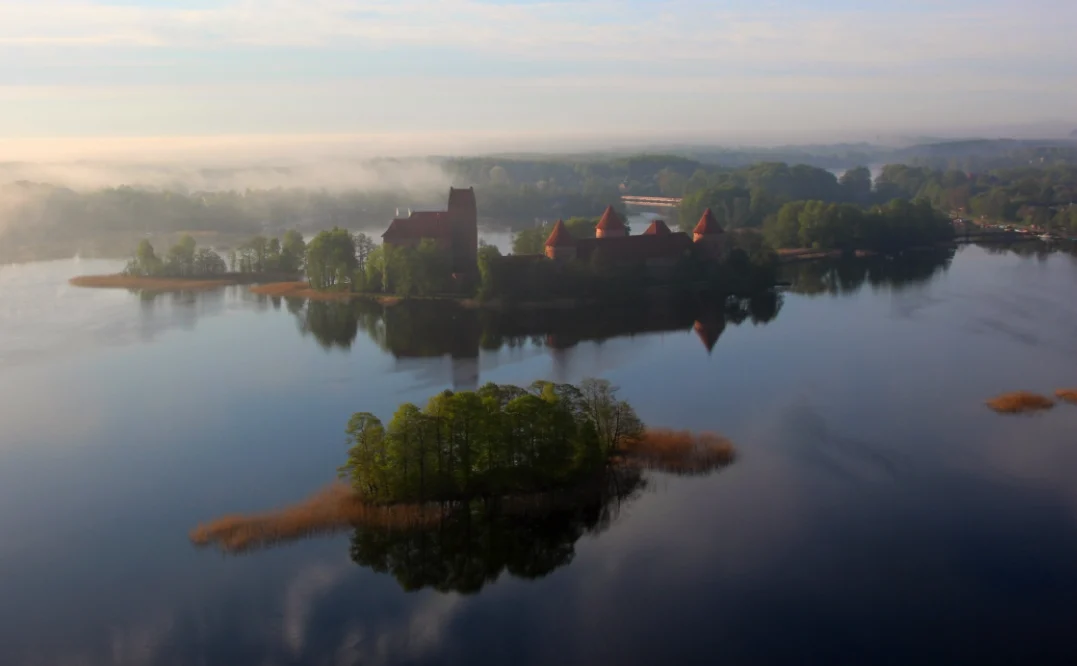 Trakai Island Castle, baloon flights, vilnius trakai