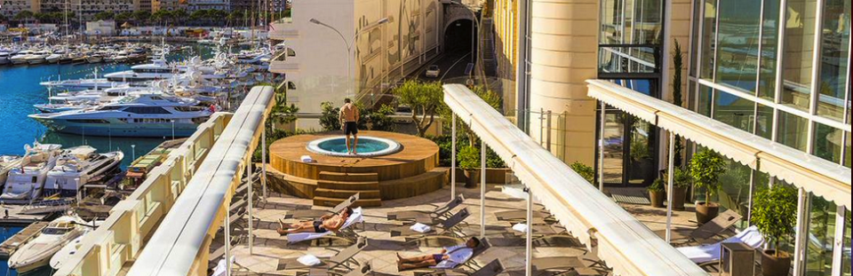 LUXURY HOTELS FROM AROUND THE WORLD!