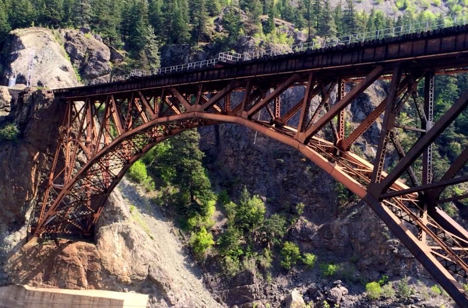 Canadian Rockies Train, Rocky Mountaineer Train Trip, Canadian rockies by Rail