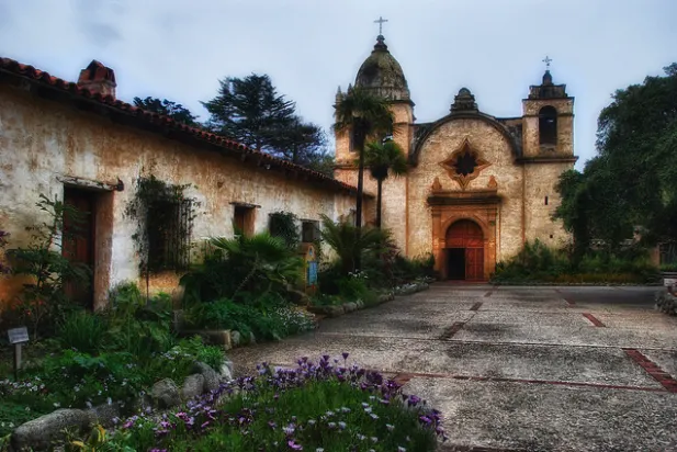 there are plenty of historic buildings to discover in Monterey CA!