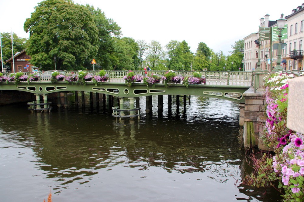 Enjoy your time in Gothenburg, Sweden by spending a day walking around before you make your way to the outer bank islands.