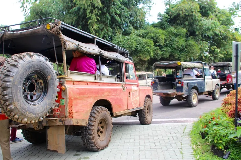 Take a wild ride off-roading as you travel Bandung, Indonesia for the thrill of your life! Travel Bandung, Bandung Attractions, Bandung Tourist Attractions, Dusun Bambu, Bandung, Indonesia