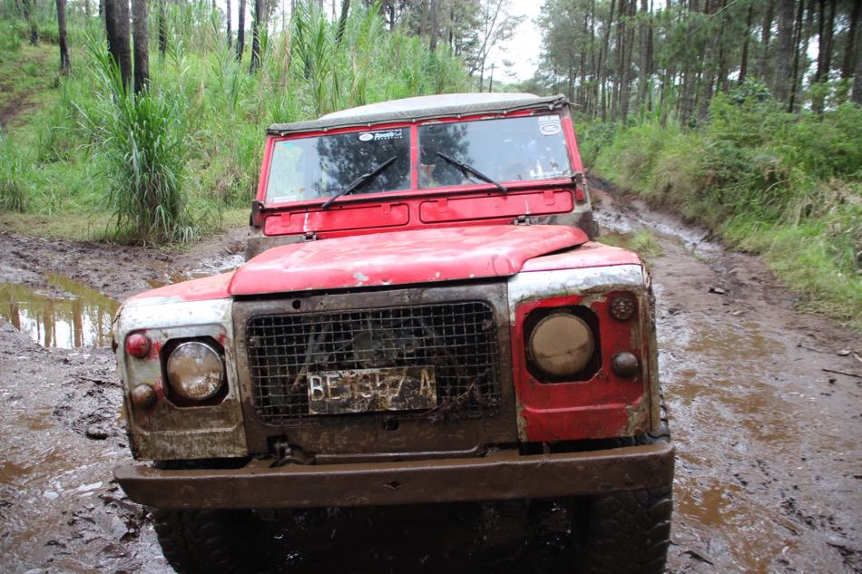 Take a wild ride off-roading as you travel Bandung, Indonesia for the thrill of your life! Travel Bandung, Bandung Attractions, Bandung Tourist Attractions, Dusun Bambu, Bandung, Indonesia