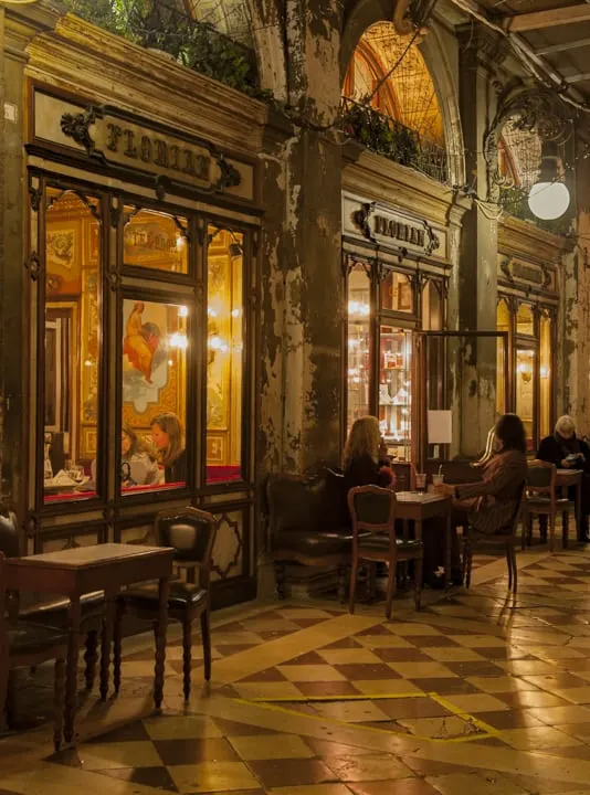 Cafes in Venice