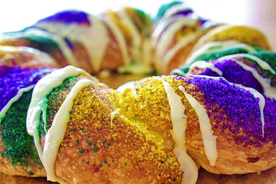 Come along with me as I discover King Cakes Origin and Recipes