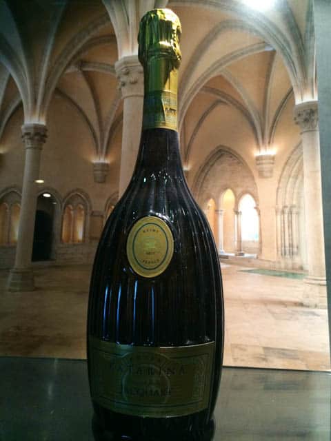 Champagne houses in Reims, Is sparkling wine champagne, champagne demi sec