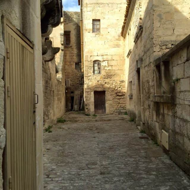 Come along with me as I explore Les Baux, France and Carrieres de Lumiere