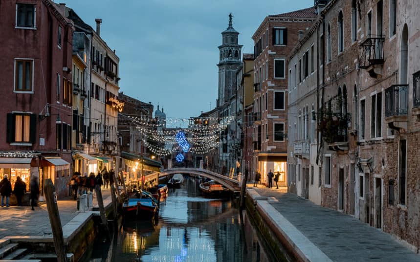 Come along with travel writer Donnie Sexton as she explores what to see in Venice on her recent trip during Venice's carnival.