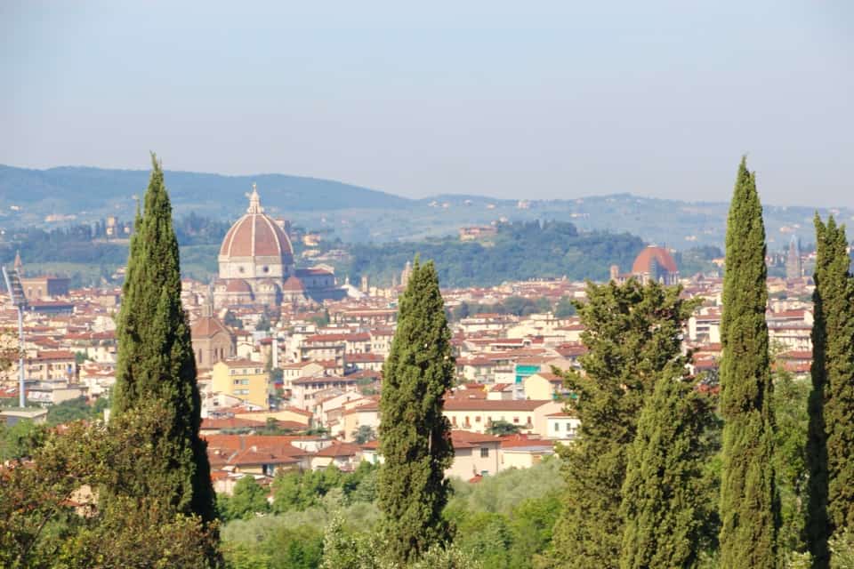 Come along with me to hotel Firenze il Salviatino for an amazing luxury villa experience overlooking Florence, Italy. Firenze hotel.