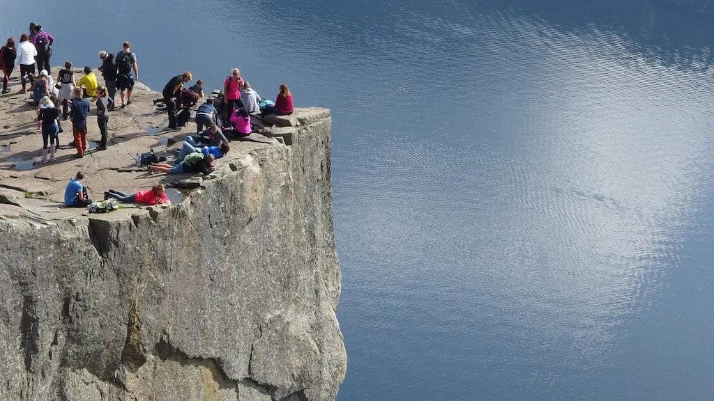 Preikestolen hike, Stavanger to Pulpit Rock, Preikestolen weather, #pulpitrock #Preikestolen #Stavanger #Norway