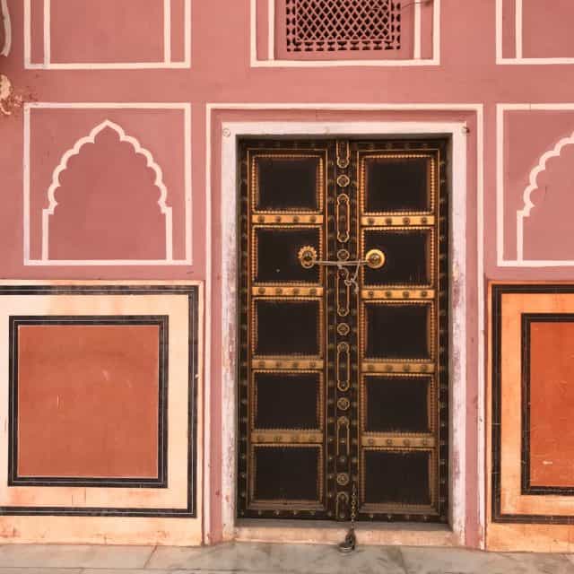 City Palace Jaipur, Tourist places in India, Tourist places in North India, Famous places in India, Tourist spots in India 