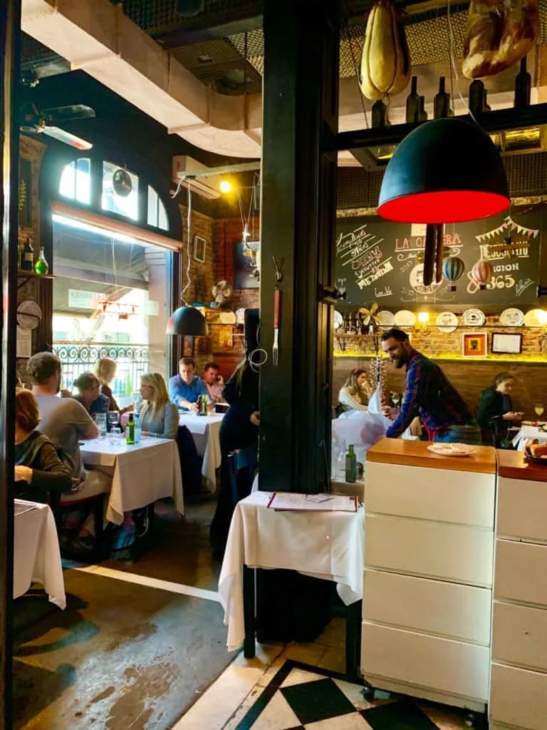 Things to do in Buenos Aires, Buenos Aires Things to do, What to do in Buenos Aires, Best Things To Do in Buenos Aires #BuenosAires #Argentina #Steak #LaCabrera