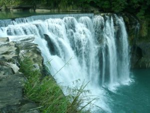 Waterfalls in Taiwan. Shifen waterfall, Shifen, Wulai taiwan, Shifen Taiwan, Wulai, Golden Waterfall, best waterfalls in mexico