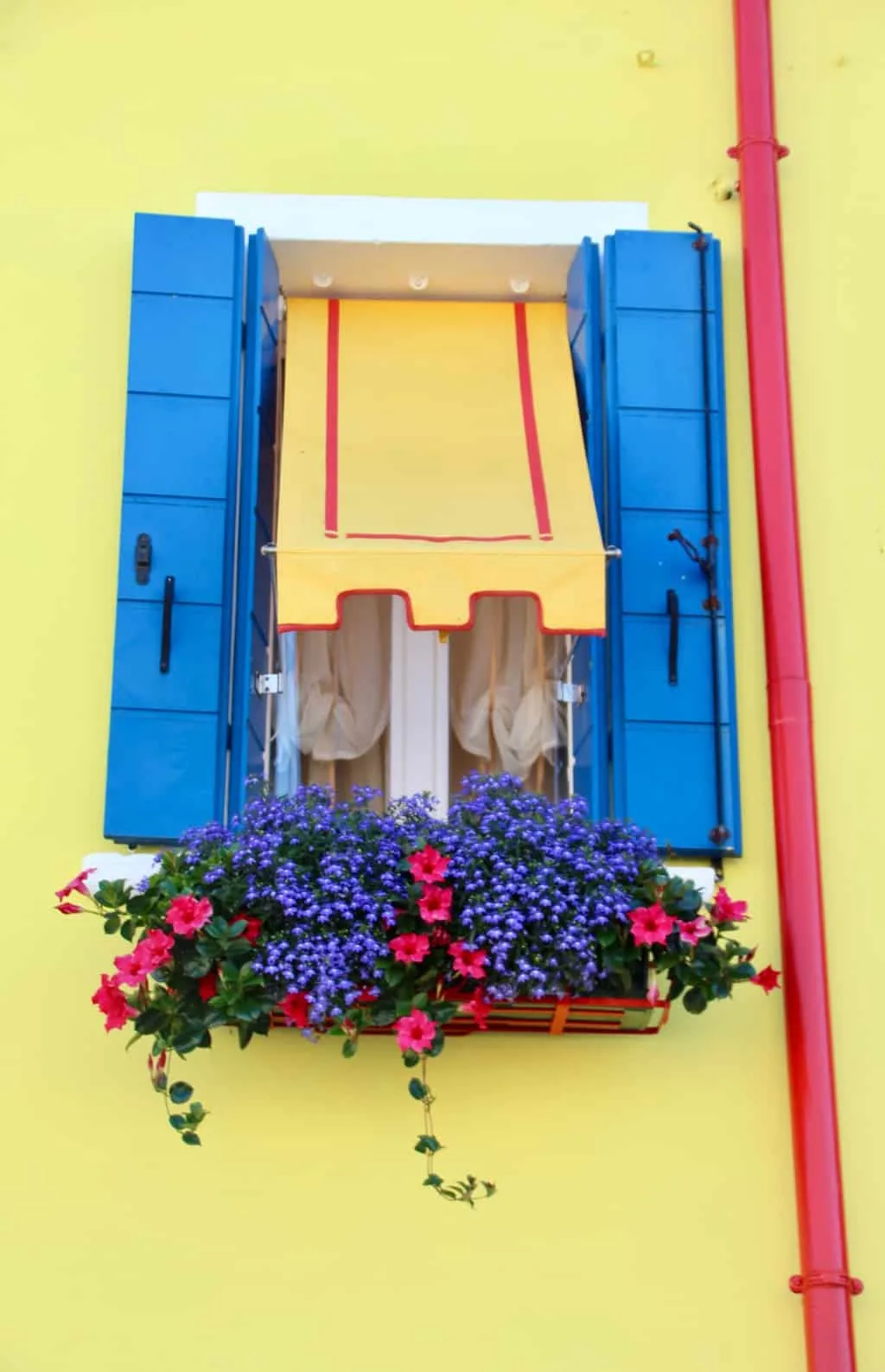 Burano, Burano Italy, Venice to Burano, things to do in Burano, Burano Italy, Burano island, #Burano #Venice #Italy