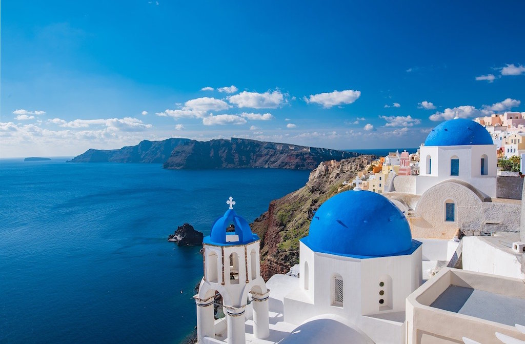 Greek Isles, Greek islands, greek island holidays, largest island of Greece, #Greek #Greece