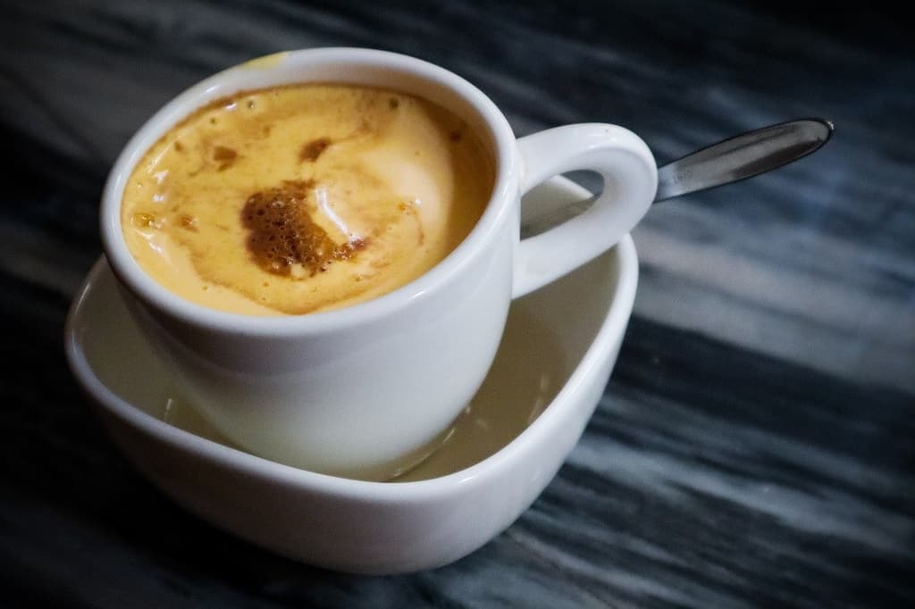 Vietnamese drinks, Vietnamese desserts, Vietnam desserts, Vietnamese dessert recipes, Vietnamese sweets, Vietnamese snacks, Vietnamese street food, Vietnamese Food, Vietnamese Foods, #Vietnam #desserts #Vietnamese