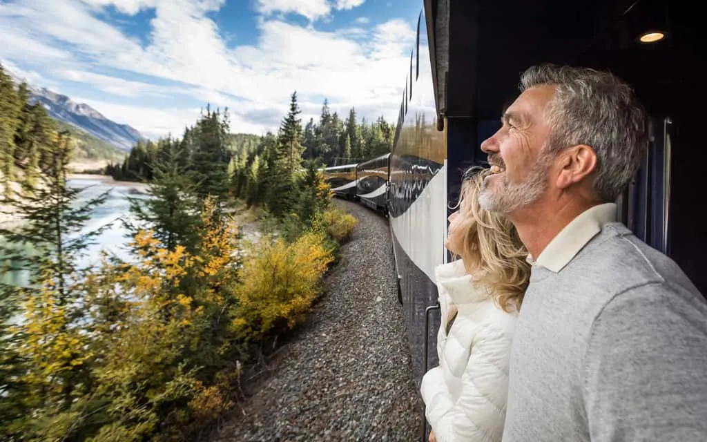 Everything you need to know about riding the rocky mountaineer train in Canada, things to know about Rocky Mountaineer, #RockyMountaineer, #Canada #CanadianRockies