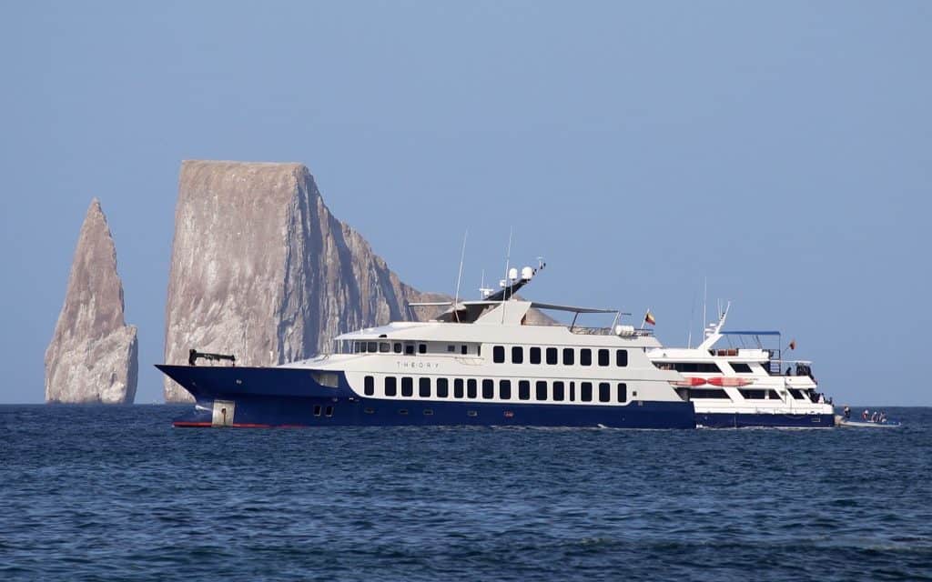 Galapagos cruise, Galapagos islands cruises, Galapagos islands cruise, Galapagos Luxury Cruise, Best Galapagos Cruise, Galapagos cruise ships, Galapagos cruise ship