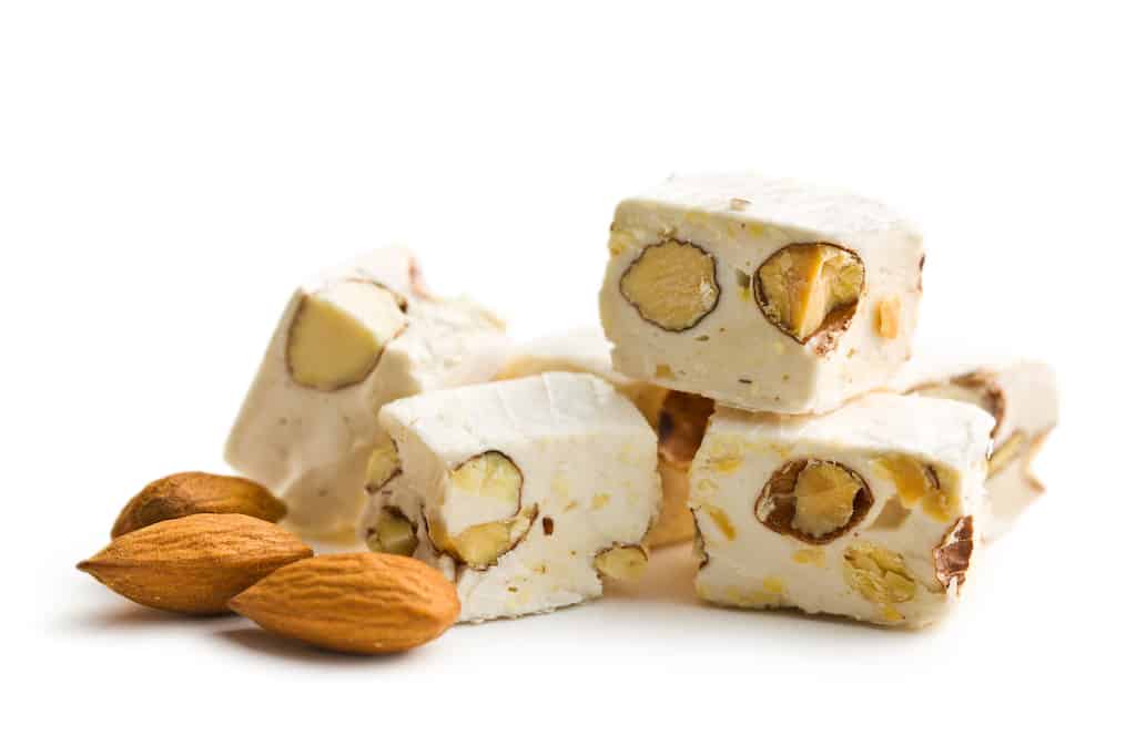 Cuban desserts, traditional Cuban desserts, Cuban sweets, Cuban confections, Cuba dessert, cuban deserts, Havana Cuban desserts, desserts in Cuba, Cuban dessert recipes, Cuban sweets #Cuba #desserts 