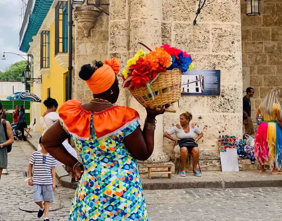 Cuban alcoholic drinks, cuban drinks non alcoholic, classic cuban cocktails, Cuban drinks, Cuban cocktails, Cuban alcoholic drinks, cuban liquor, Cuban cigars, cuba cigars, #Cuba #Cuban #drinks #cocktails 