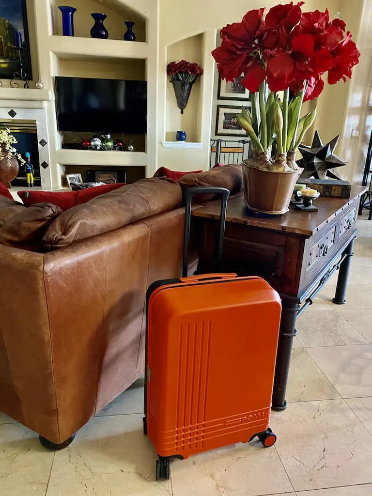 custom suitcase, roam luggage review, monogrammed luggage, customized suitcase, Customizable luggage, custom luggage, #custom #luggage #suitcase