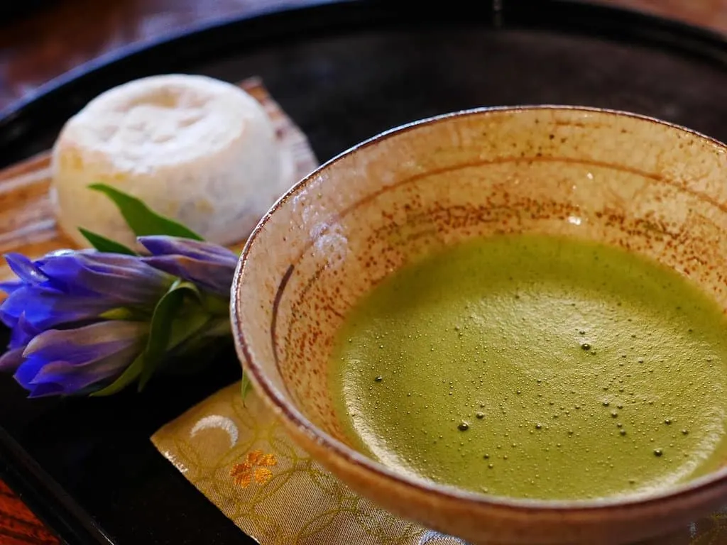 Japanese drinks, Japanese beverages, Japanese alcohol, #Japan #Drinks #Sake #Matcha