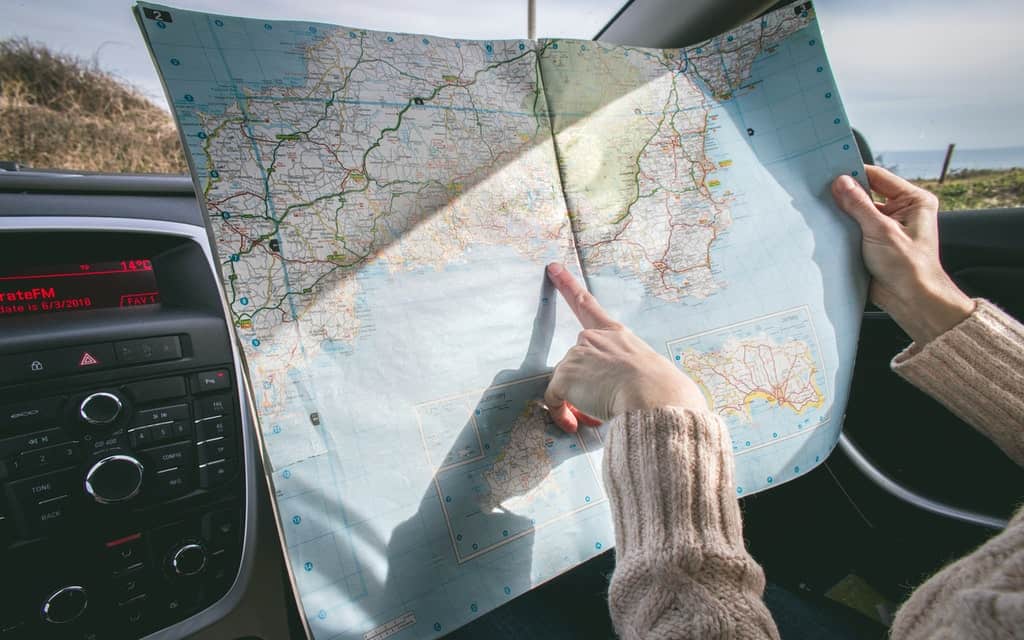 packing list for a road trip, packing list for road trip, road trip pack list, road trip packing lists, packing for a road trip list, essentials for road trip, road trip essential, road trip packing list, packing list road trip, road trip packing list, road trip food list #RoadTrip #Pack