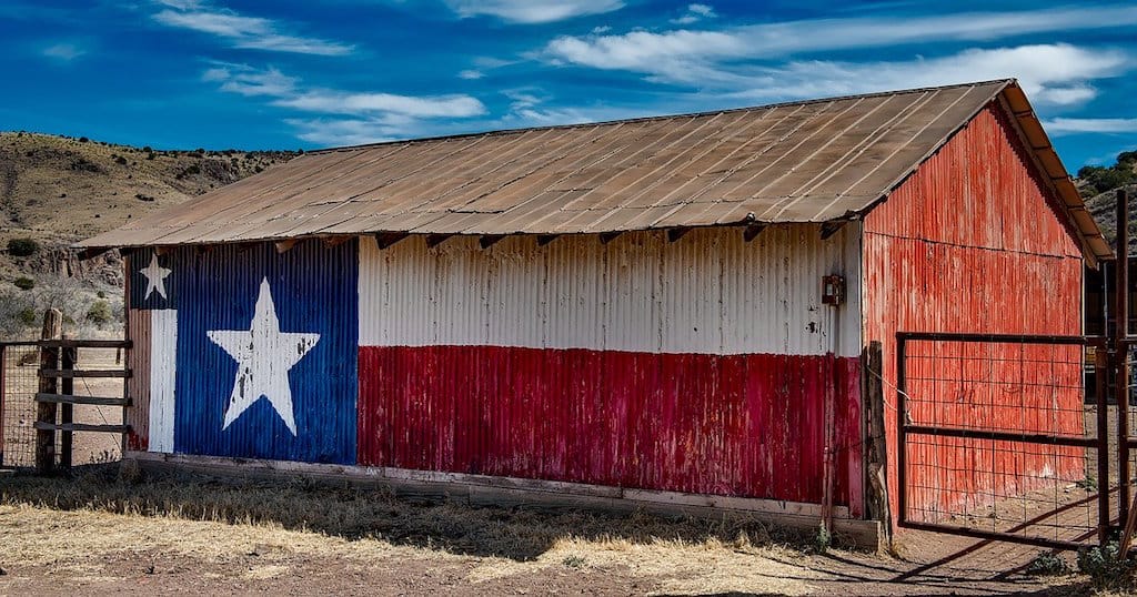 Things to do in Amarillo Texas, Things to do in Amarillo, Think you know Amarillo, Texas? Come along with me as I visit my hometown area and show you the top 5 things to do in Amarillo, Texas for nostalgia. #Texas #Amarillo #Cadillac Ranch #BigTexan