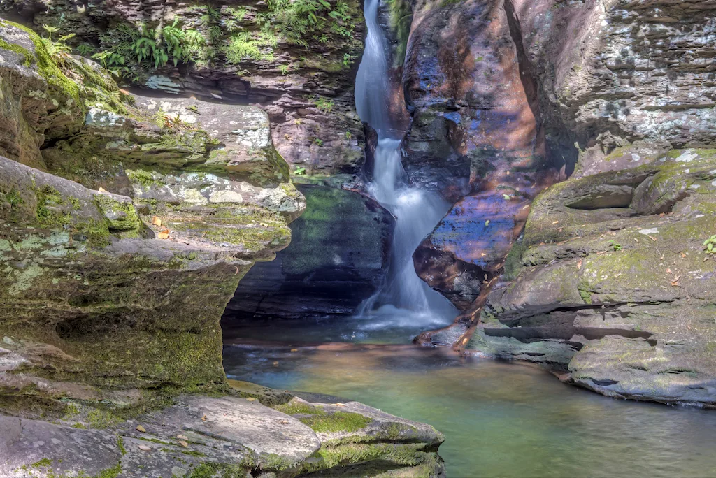 Waterfall hikes near Denver, waterfalls near Denver, best waterfall hikes near Denver, #Denver #Colorado