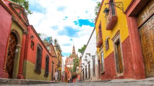 San Miguel de Allende Mexico, Things to do in San Miguel de Allende, san miguel de allende tours, san miguel de allende things to do, hotels in san miguel de allende, #SMA #Mexico #SanMiguel, angel, Where to Stay in Puerto Vallarta, best places to retire in mexico