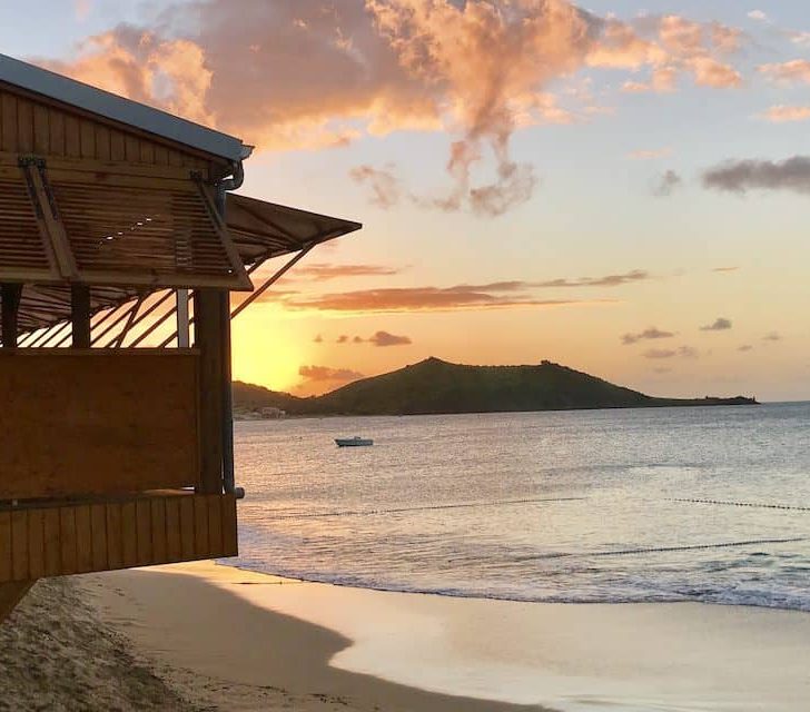 The Ultimate St. Maarten/St. Martin travel guide: everything you need to know before visiting St Maarten. Here are all the can't miss things to do, see, eat, and explore on your visit to St Maarten. You will fall in love with The Friendly Island! #stmaarten #stmartin | What to do in St Maarten | Best things to do in St Maarten | St Maarten Holiday | St Maarten Travel Guide | #StMartin #StMaarten #Caribbean