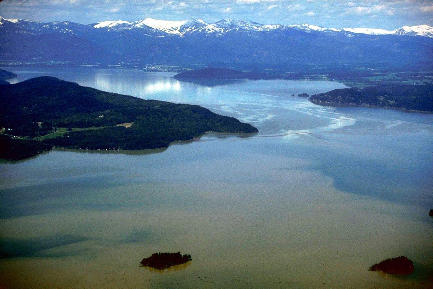 deepest lake of the world, deepest lake in the world, deepest lakes in the world, the deepest lake of the world, deepest lake in the us