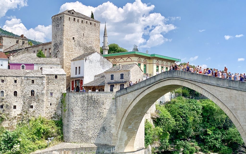 Mostar starije dame Mostar: Dvije