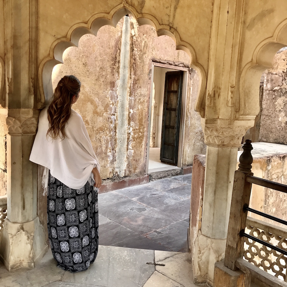 what to wear in india for women, what to wear in India #India