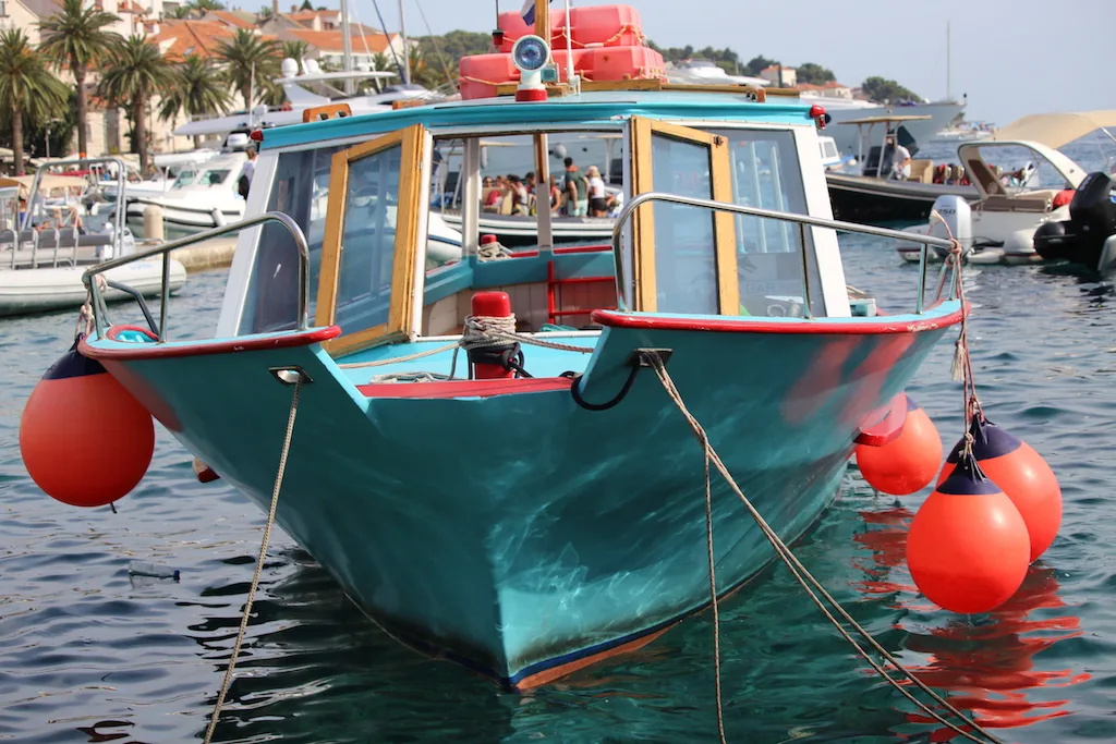 things to do in hvar, hvar town beaches, best things to do in hvar, top things to do in hvar, beaches near hvar town, hvar attractions
