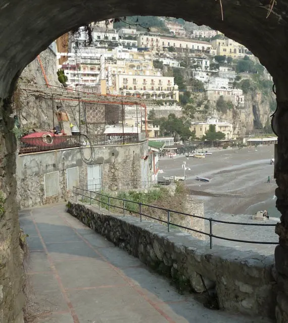 Positano restaurants, Positano Italy, Positano Italian, Positano in Italy, Positano Italia #Positano #Italy