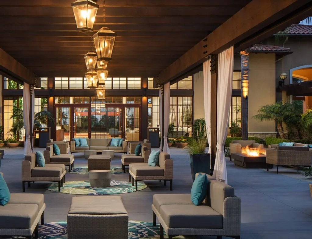 Carlsbad mall, Carlsbad Lagoon, Carlsbad village, #Carlsbad Carlsbad Bar