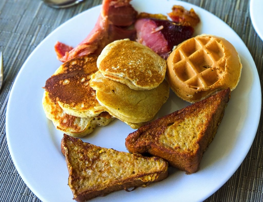 Jamaican Breakfast, Bammy, Jamaican Food, Jamaican dish, Jamaican cuisine