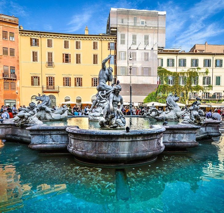 Piazza Navona in Rome Italy, best airport in Italy