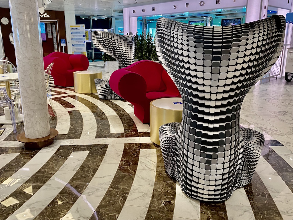 Costa Smeralda Chairs in Gelato area