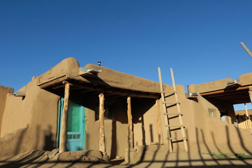 Taos Pueblo, Where to stay in Taos